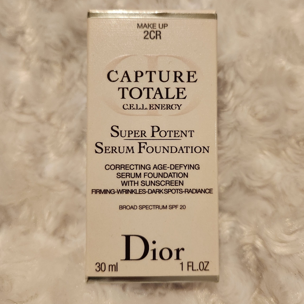 Dior Capture Totale Super Potent Serum Foundation 2CR